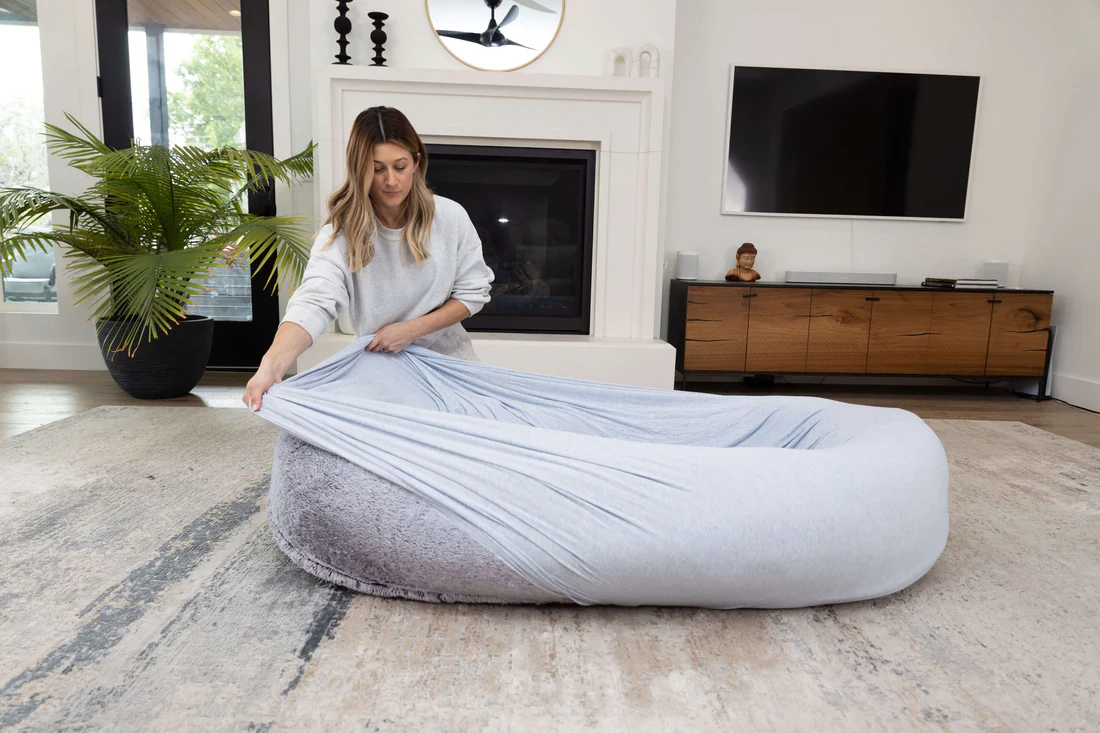 Fitted sheets for Plufl human dog bed promotional image